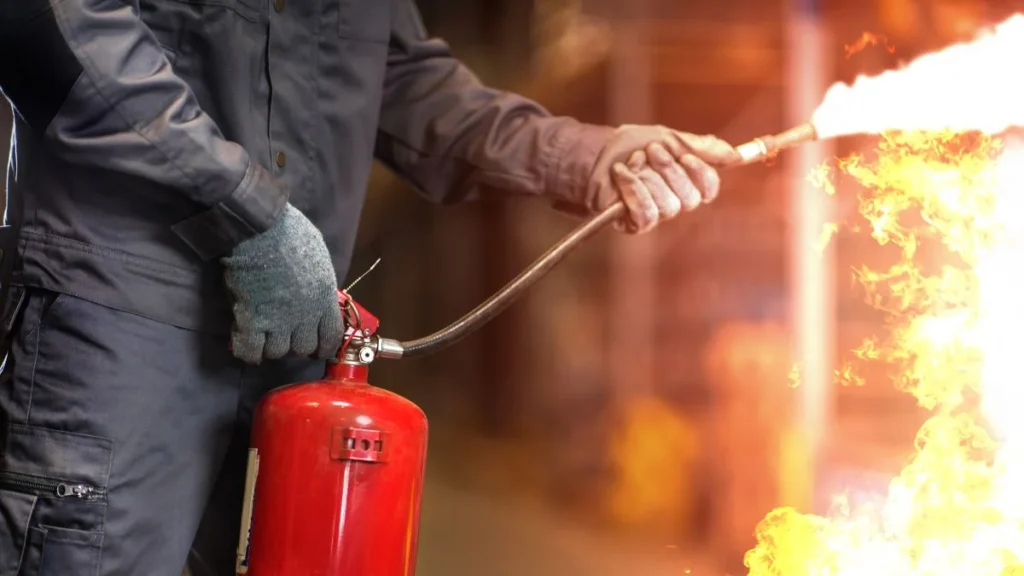 How to Use a Fire Extinguisher?